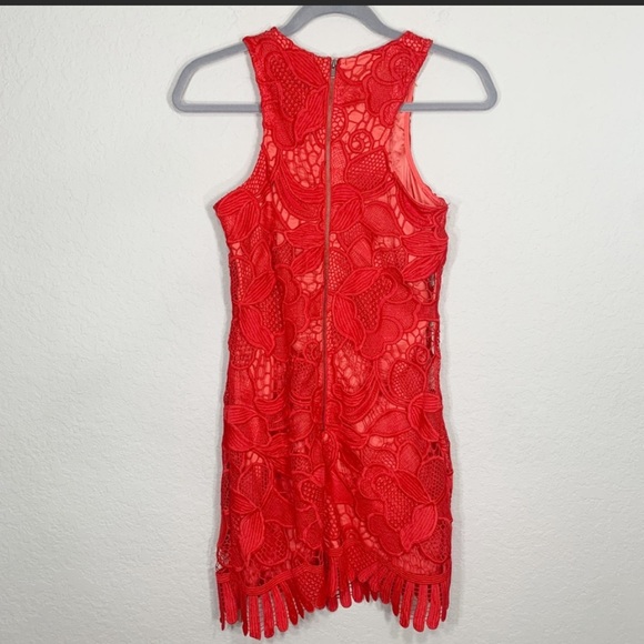 Lovers + Friends Caspian Shift Dress in Coral Small - Picture 4 of 7